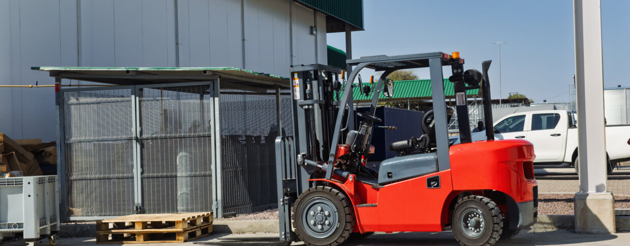 How UK Compliance and New Tech are Reshaping Counterbalance Forklift Training and Safety