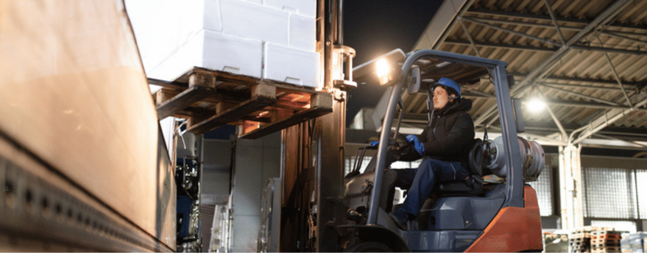 2026-09-25-handling-5-tonne-plus-loads-how-to-choose-the-right-bobcat-forklift